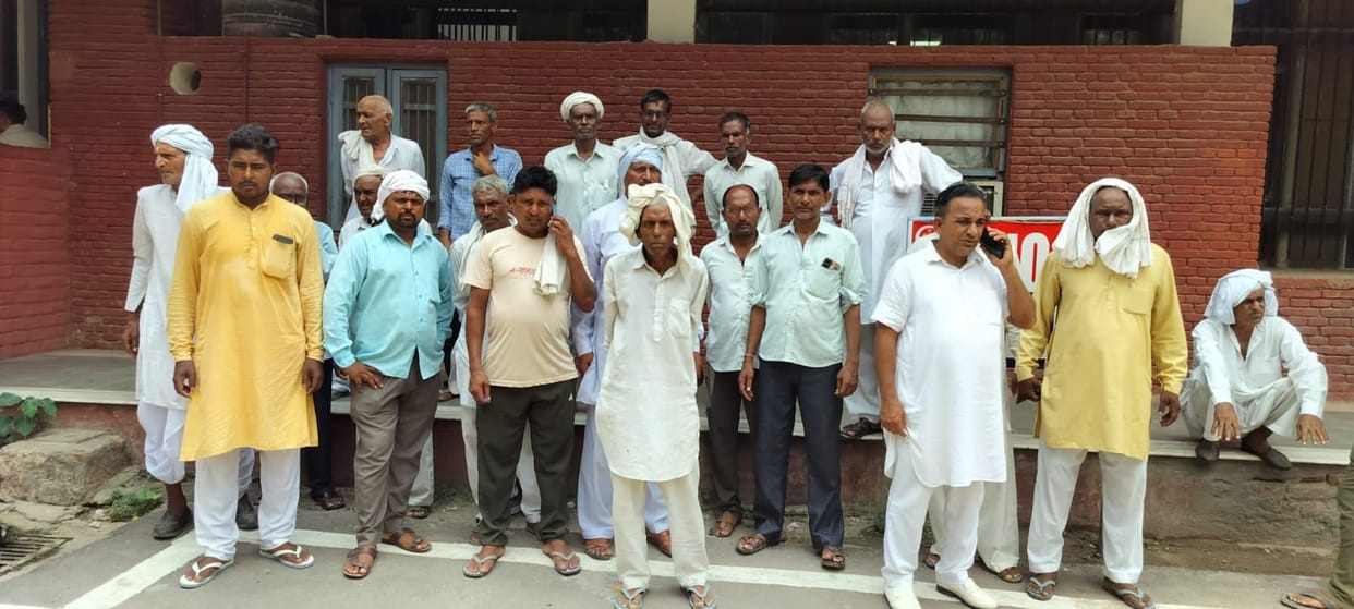 Villagers met SP to arrest the murderers