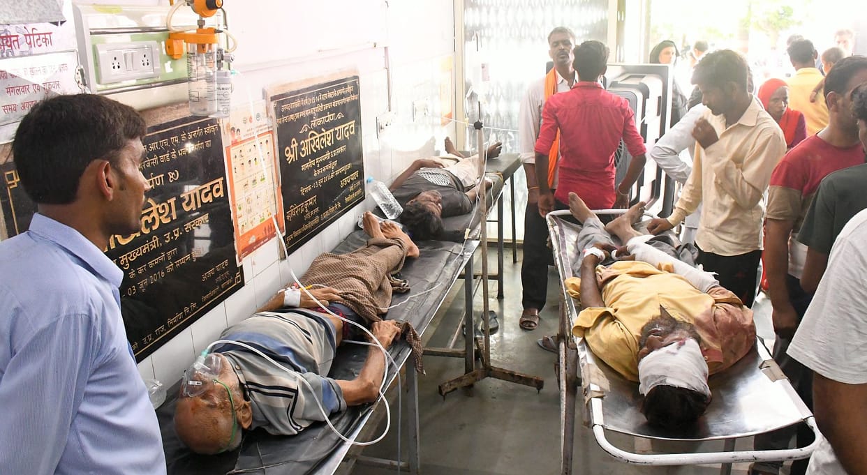 Treatment being done on stretcher in district hospital