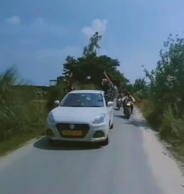 Couldn't do any harm to us, are the scoundrels of Deoria district...video goes viral