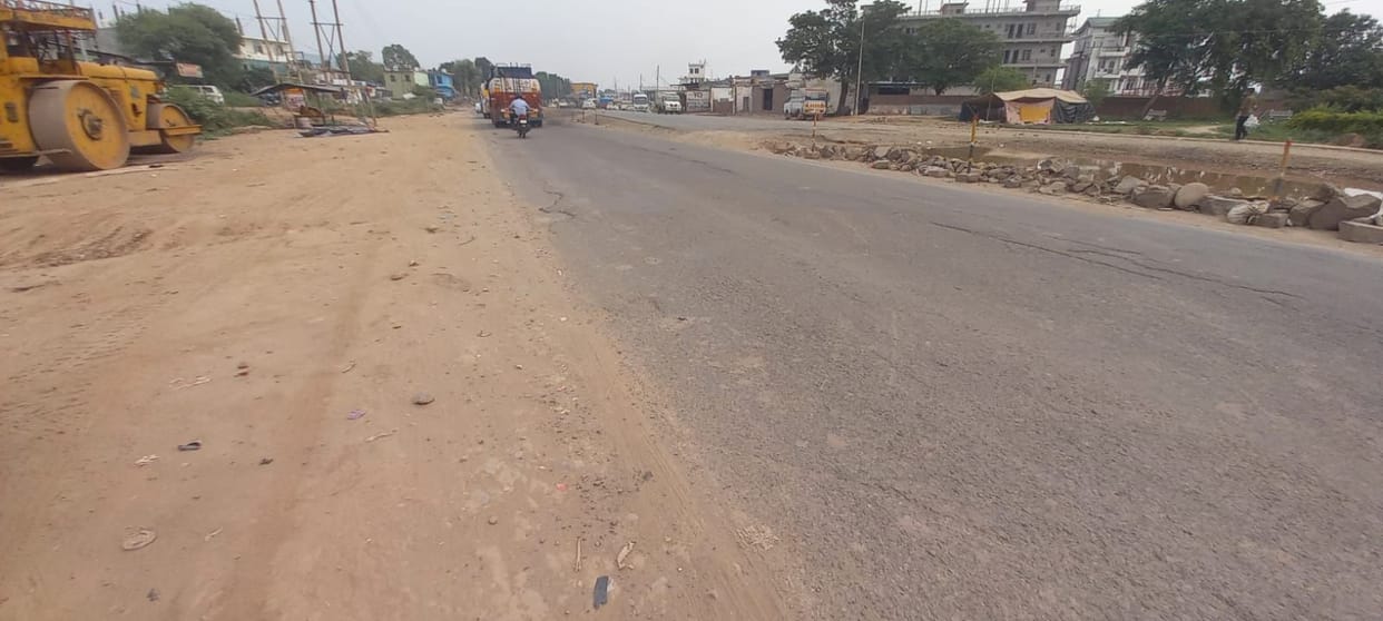 Mining department banned lifting of soil, nine

Four lane work slowed down in Haryana since last month