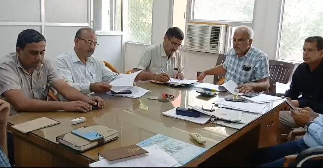 Chief Minister Flying Squad raided the office of Deputy Director of Agriculture, found 15 complaints of CM Window pending for a long time