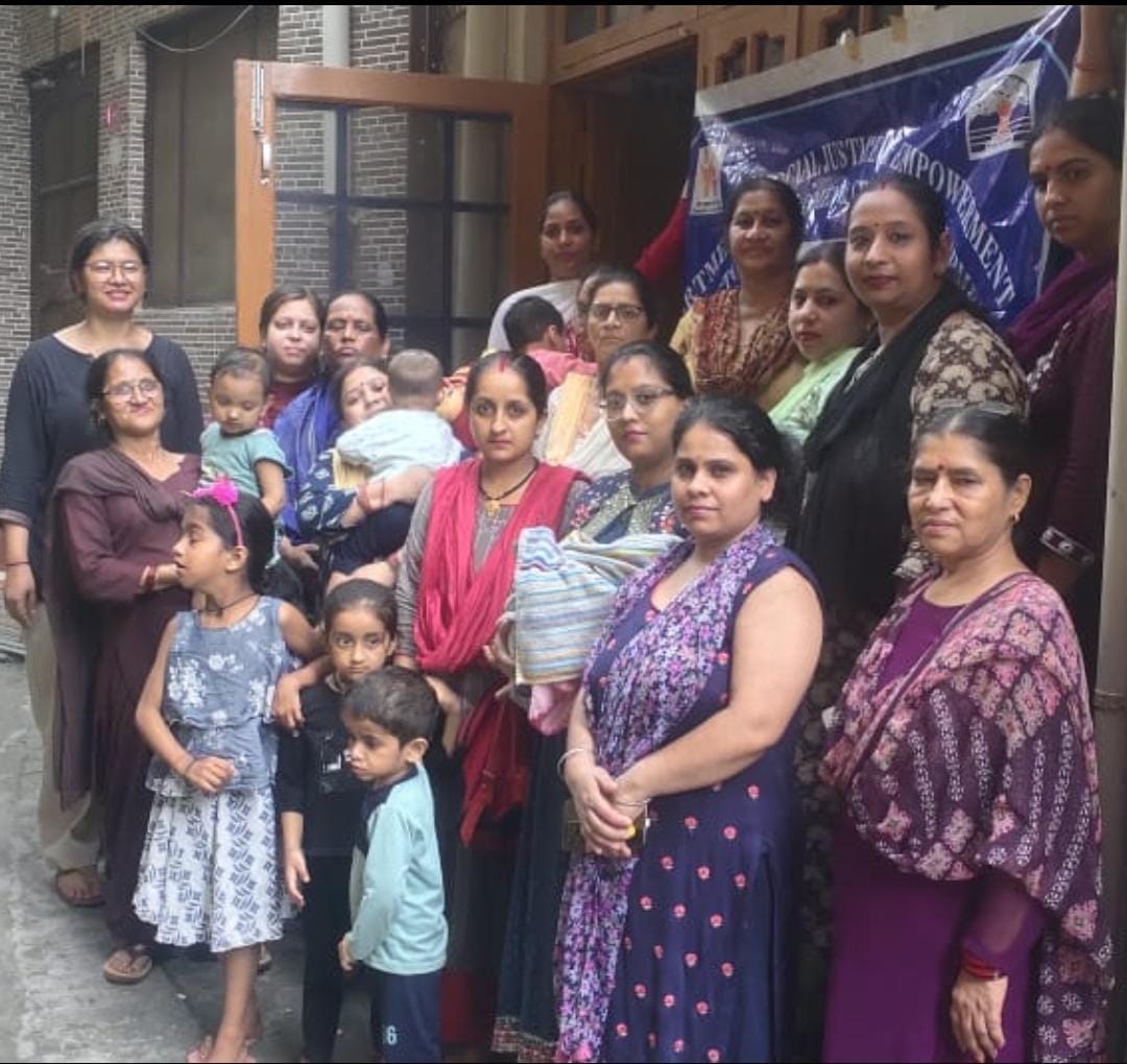 camp organised in ward-8 nahan aanganbadi kendra