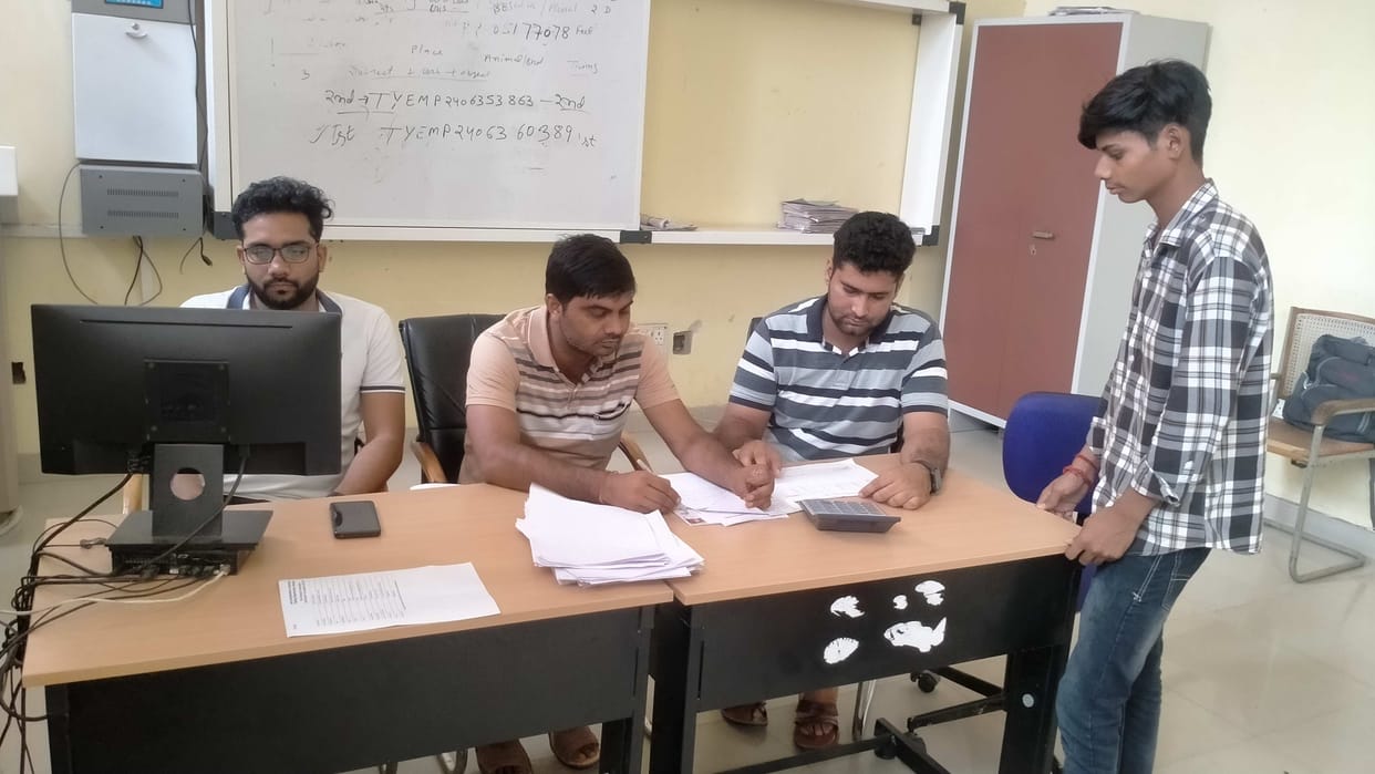 22 students took admission in ITI on holiday.