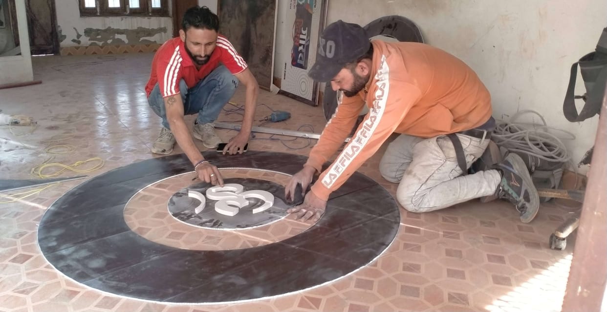More than 500 posts go to Kanwar from the district, Shiva devotees bring Ganga water on foot.