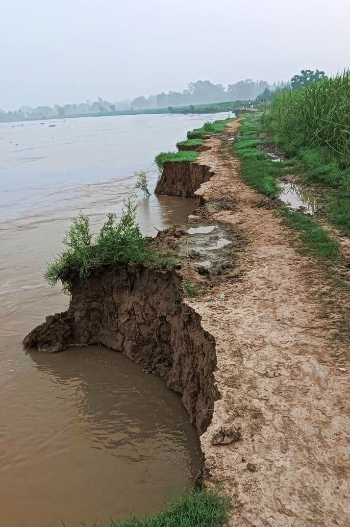 Water level of Ganga and Garra increased again, water level in Ramganga and Khannaut decreased