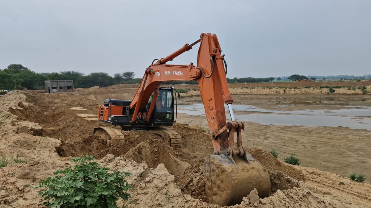 Construction of pond will provide relief to many villages from waterlogging, fields will get water.