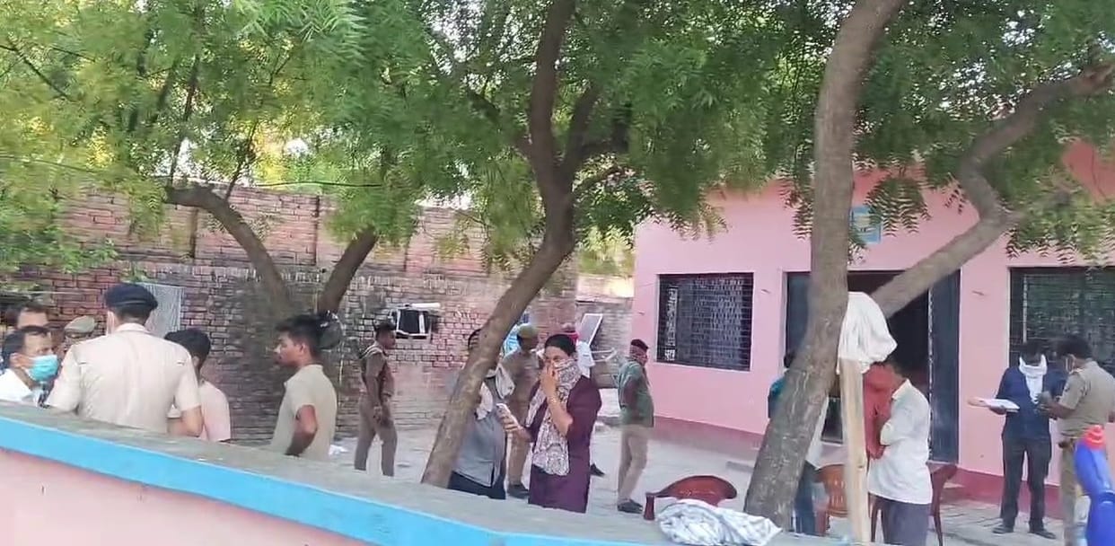 To get rid of the stalker, she killed her lover and buried his body at her friend's house.