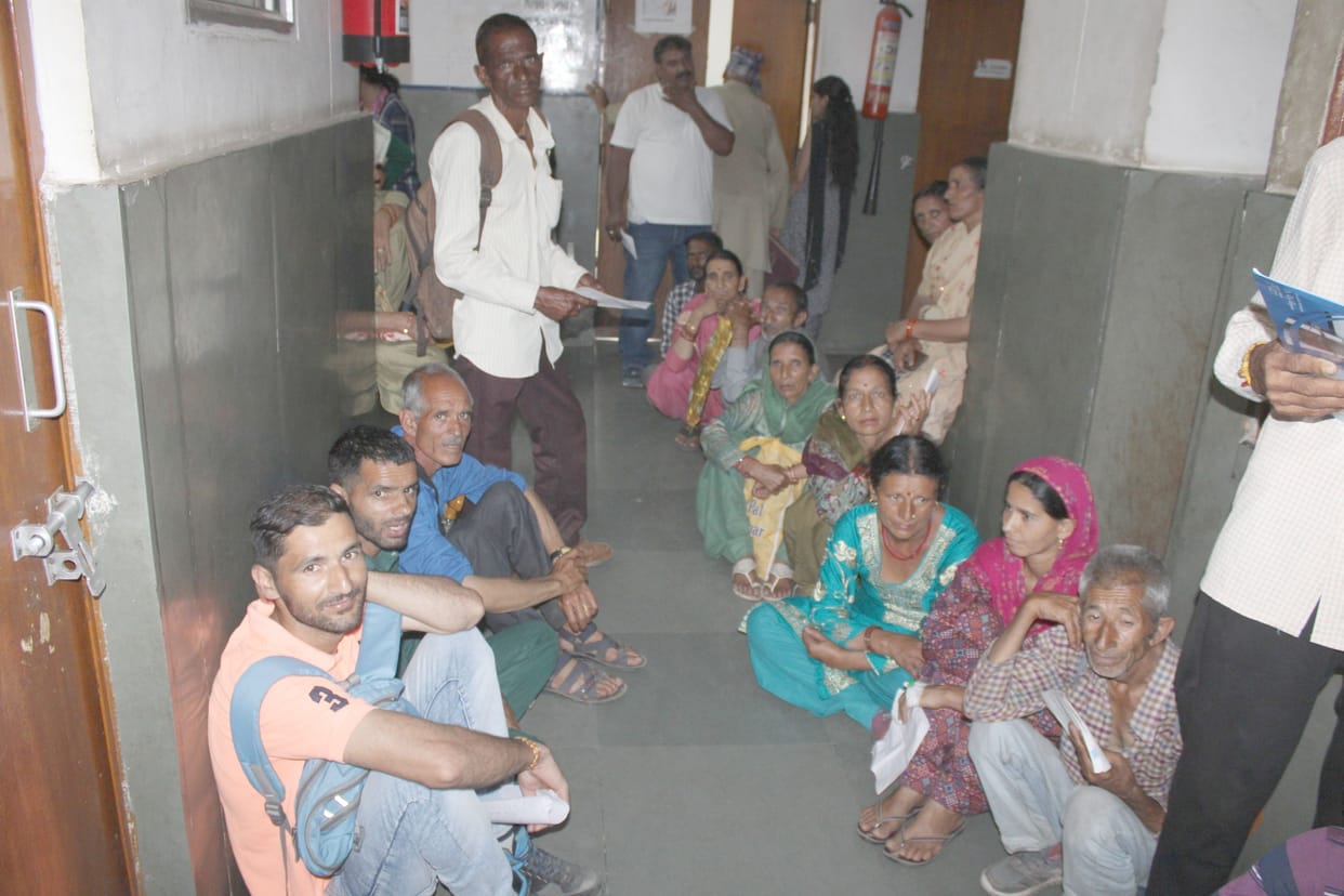 MD put on duty 100 km away to take care of a patient