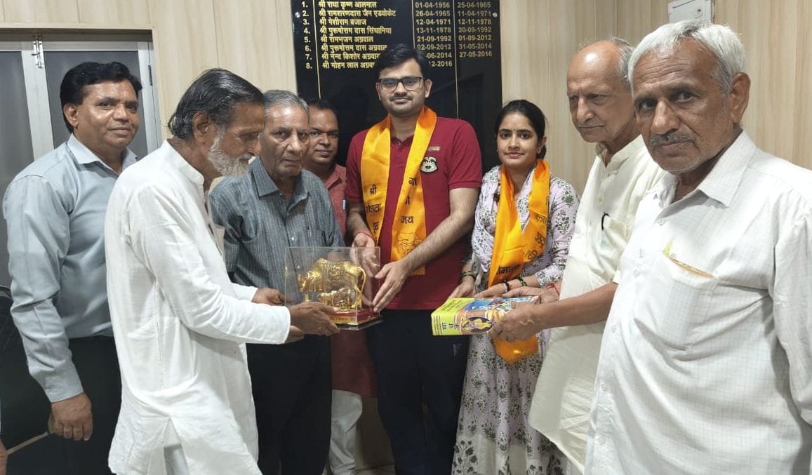 Municipal Magistrate Vipin Kumar inspected the Gaushala Trust