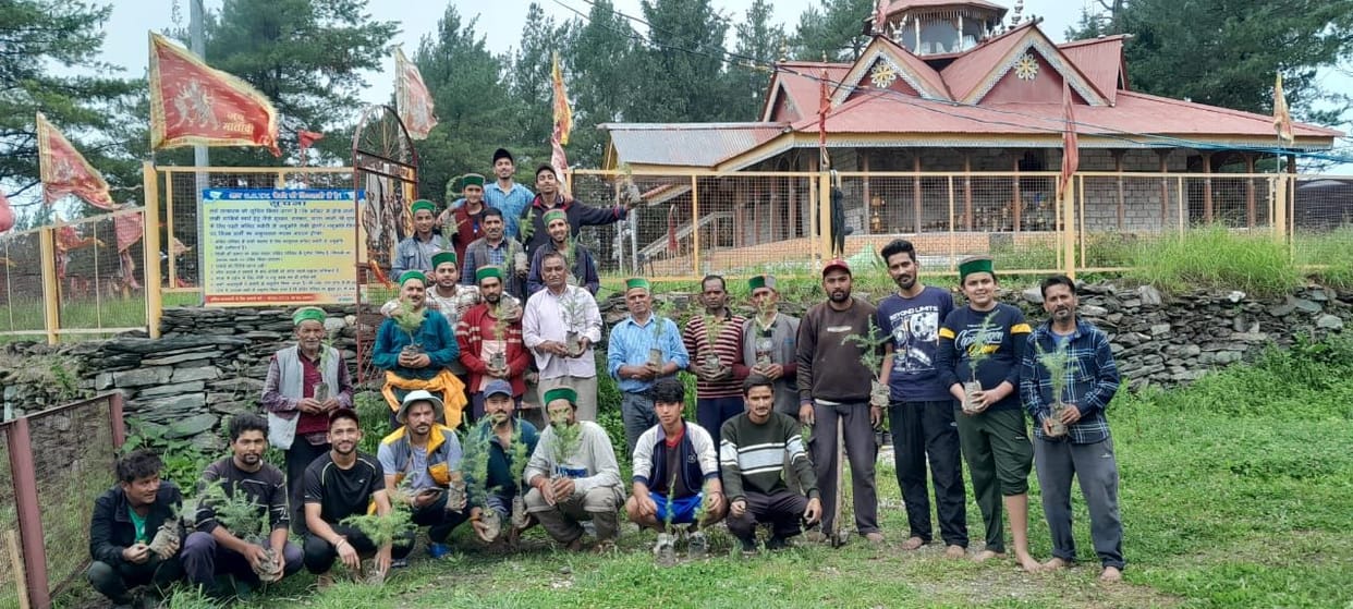 Parshuram Temple Committee and youth gave the message of environmental protection by planting trees.