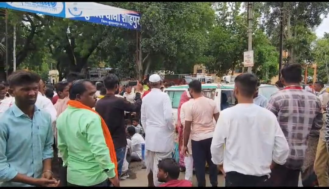 Burhanpur News: A laborer working in the field died due to electric shock