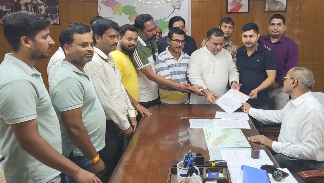 Demand for widening of road from Daksh Chowk to Sidcul