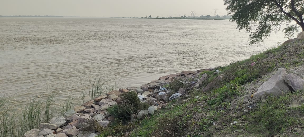 Saryu came down from the red mark