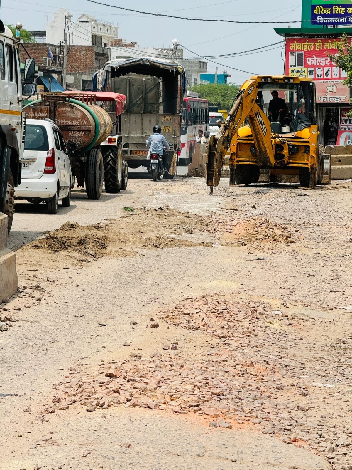 Road construction begins at Chhuchhakwas Chowk, road will remain closed for a month