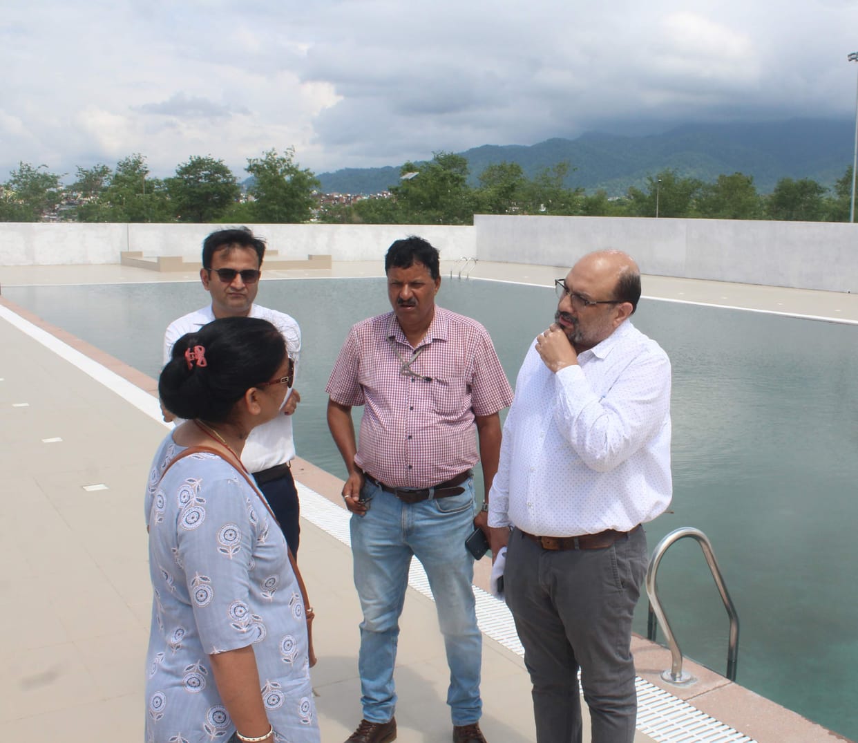 Shed will be built for the safety of swimming and diving pools