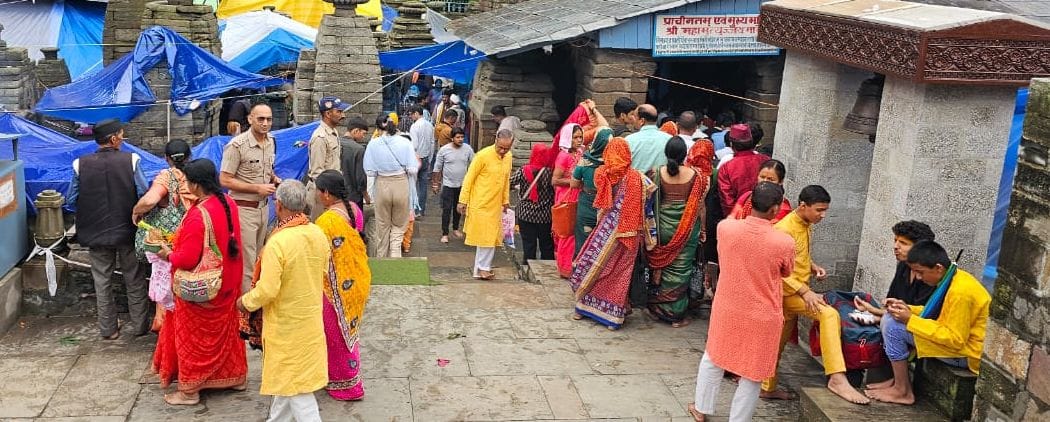 Devotees reached Jageshwar's Shravani fair