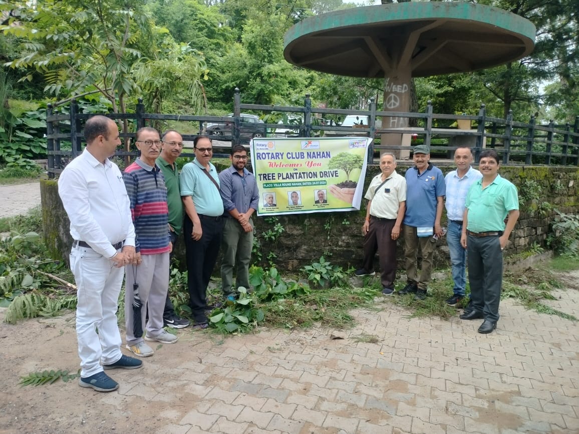 rotary club organised plantation in nahan