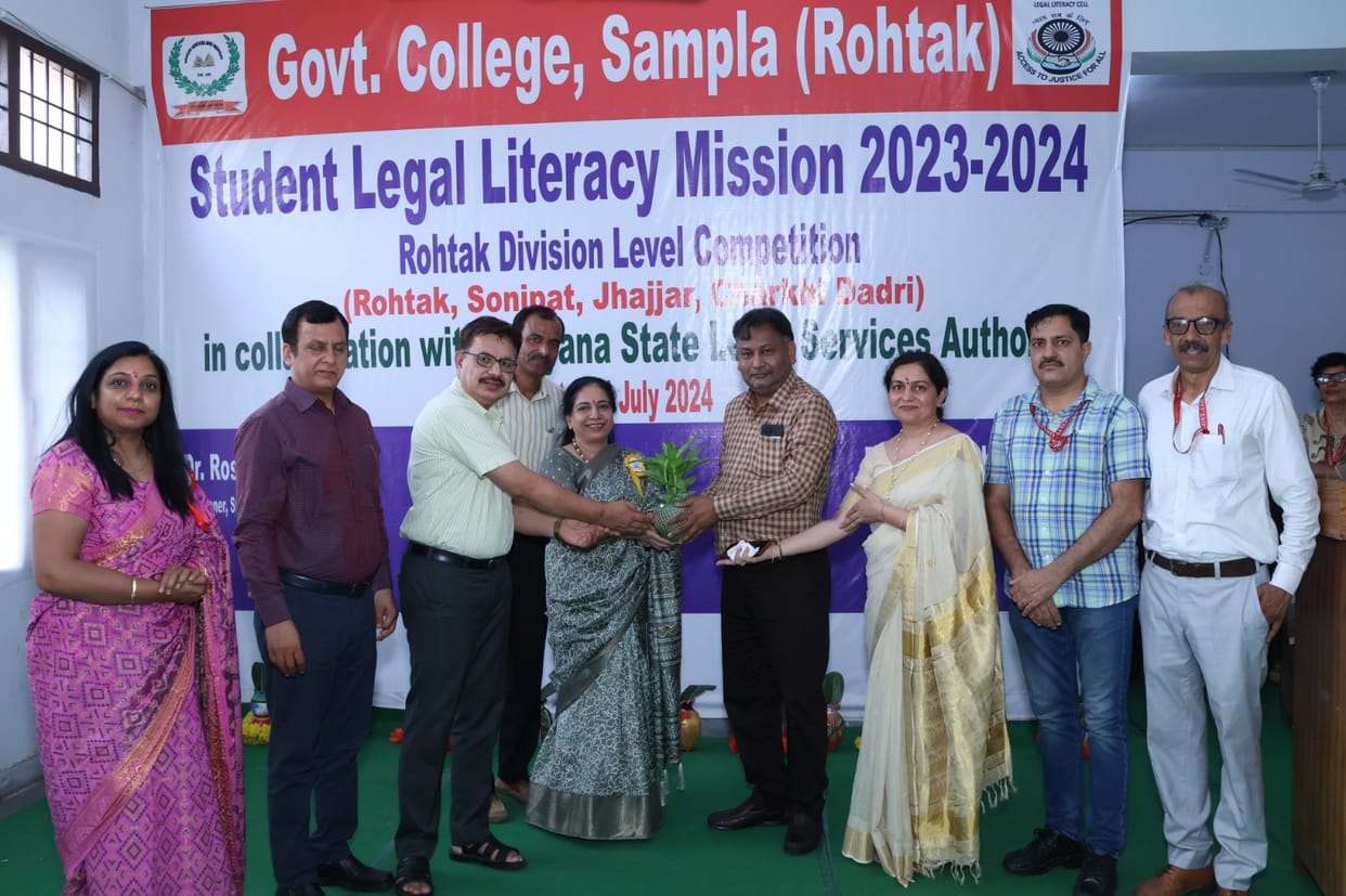 Annu was the winner in essay and Roshni was the winner in painting.