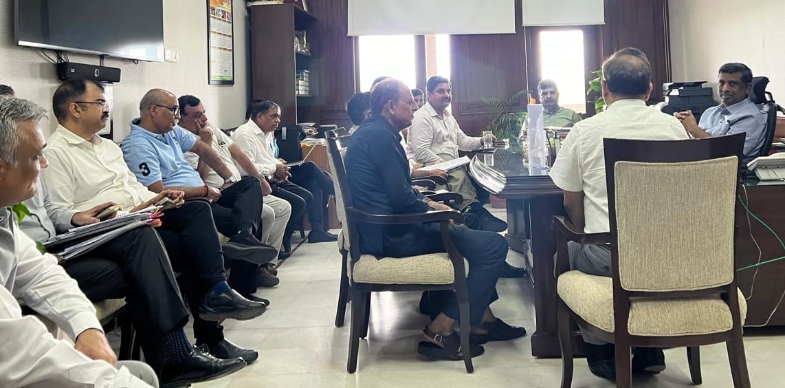 Entrepreneurs met officials at Chandigarh Secretariat
