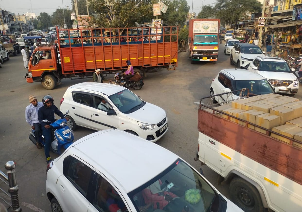 SDM gave 7 days time to remove encroachment