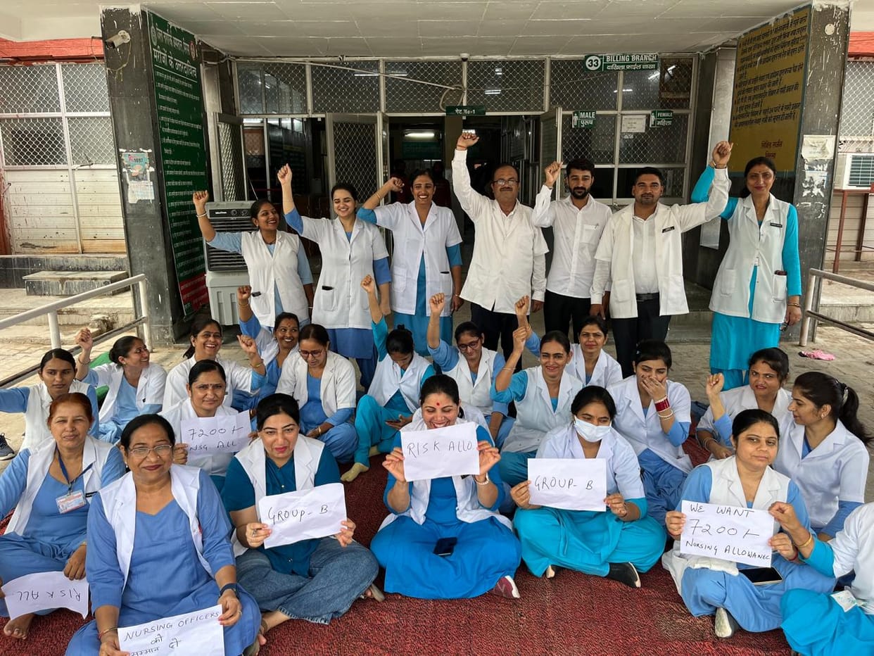 Nursing Association expressed anger by striking for two hours