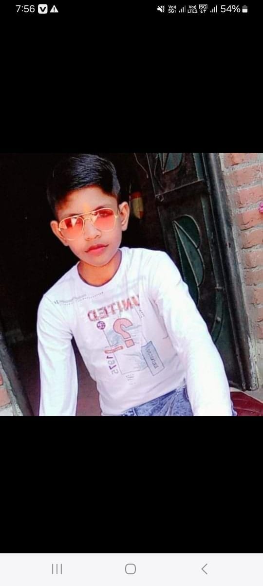 E-rickshaw driver's son dies of electrocution