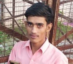 Two bike riding friends died and one injured in a road accident
