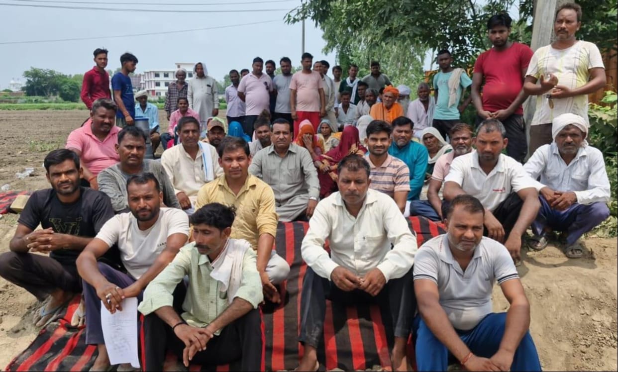 Farmers on indefinite strike