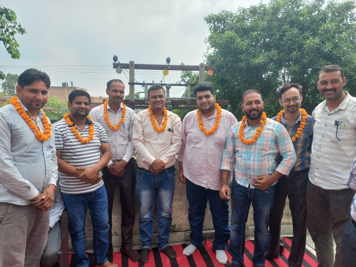 Electricity workers unanimously elected office bearers