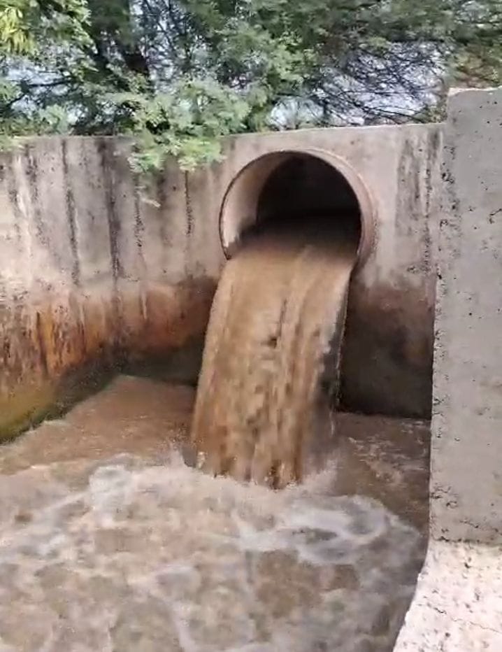 Taste of drinking water gets spoiled due to soil laden water coming into canals