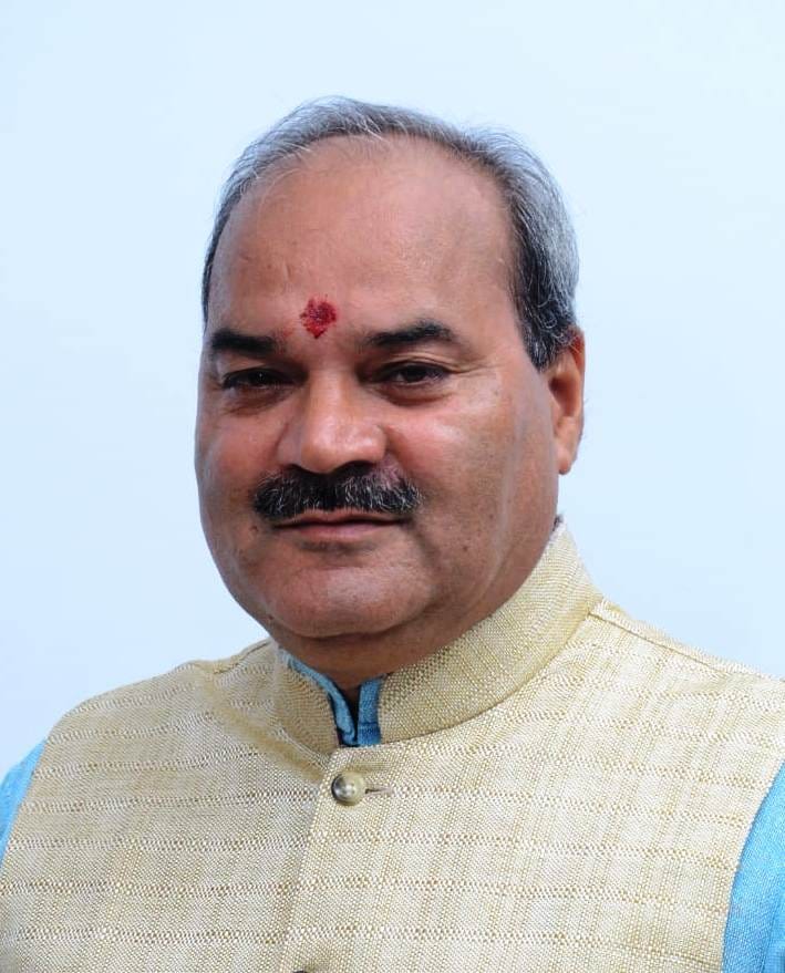 Prajapati Samaj should work to increase its stature in politics: Roshan Lal