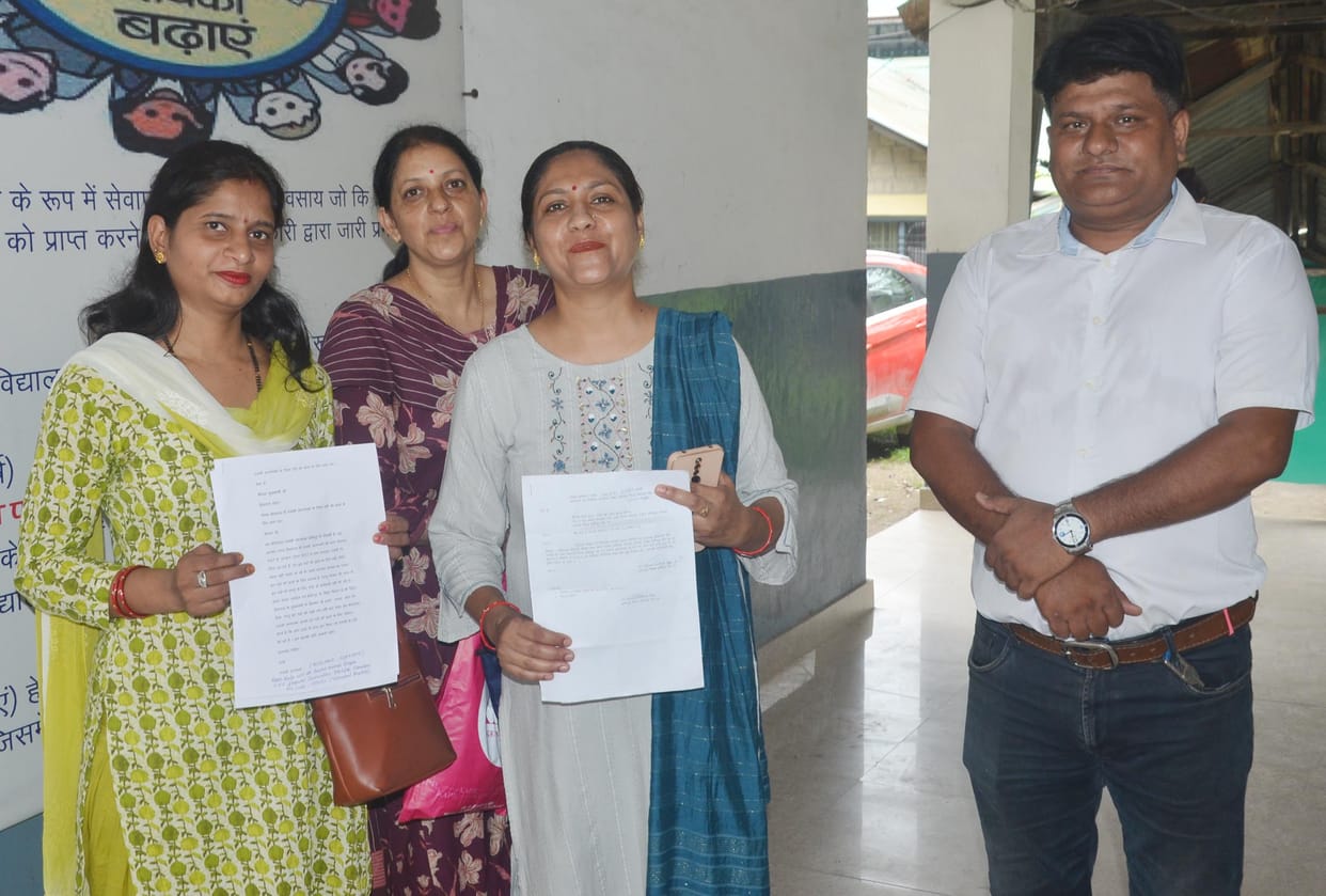 Appeal to the government to fill the posts of Punjabi teachers
