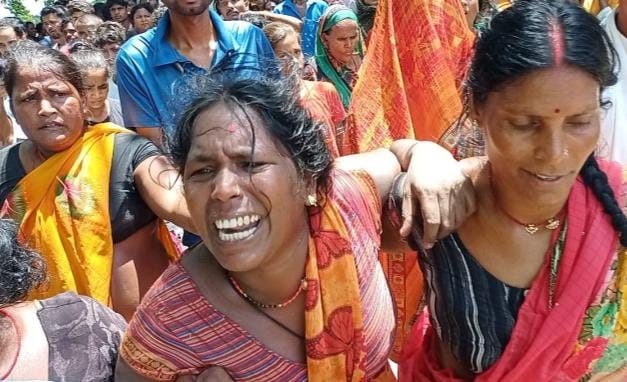 Kotedar who went to take bath in pond died due to drowning