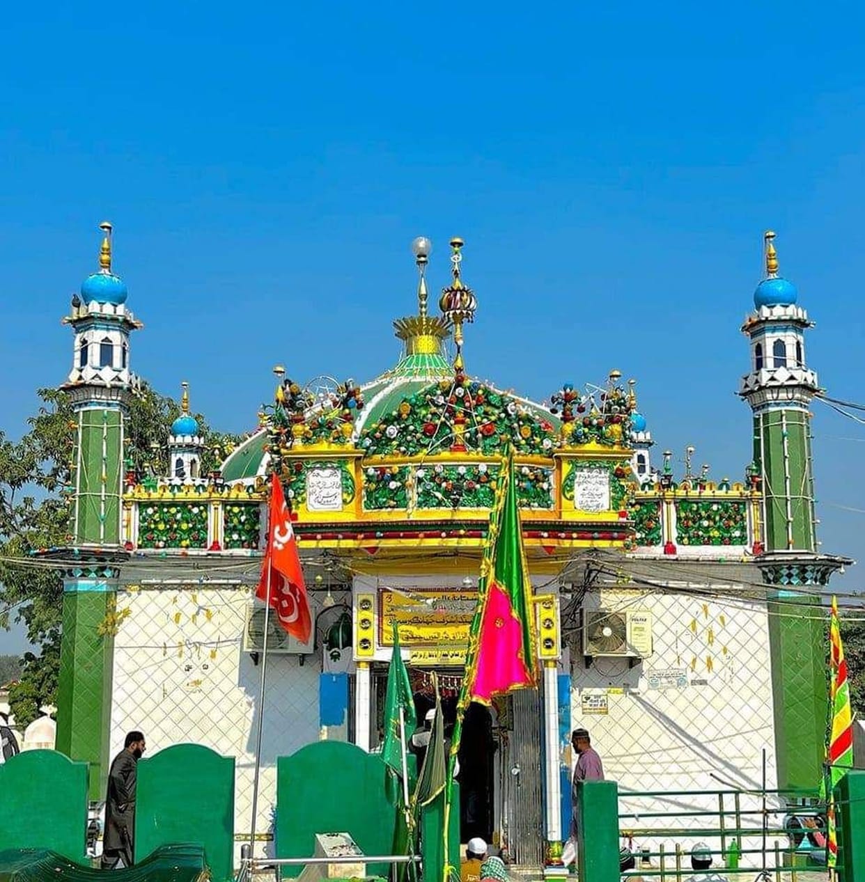 Urs of Kichochha Dargah will start today with Parachamkushai.