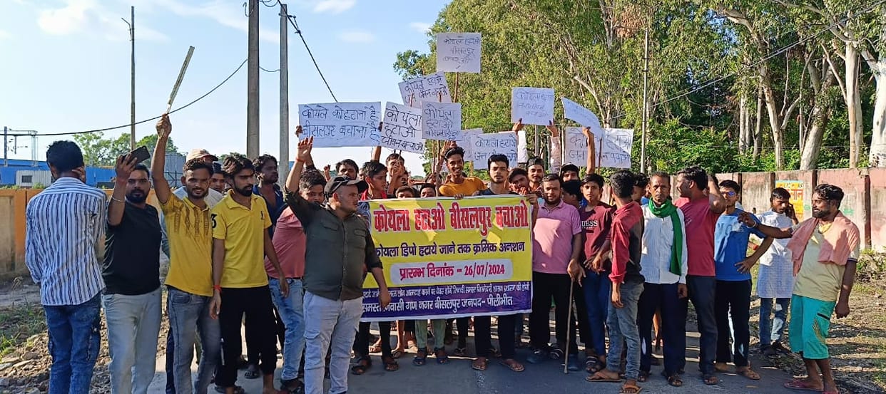 Protesters remained in front of the coal depot for the third day