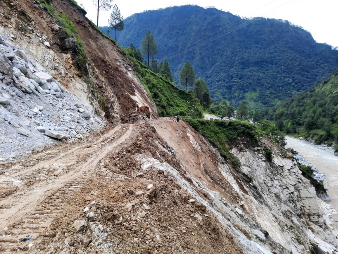 26 roads. Pithoragarh. district. roads. closed. debris.