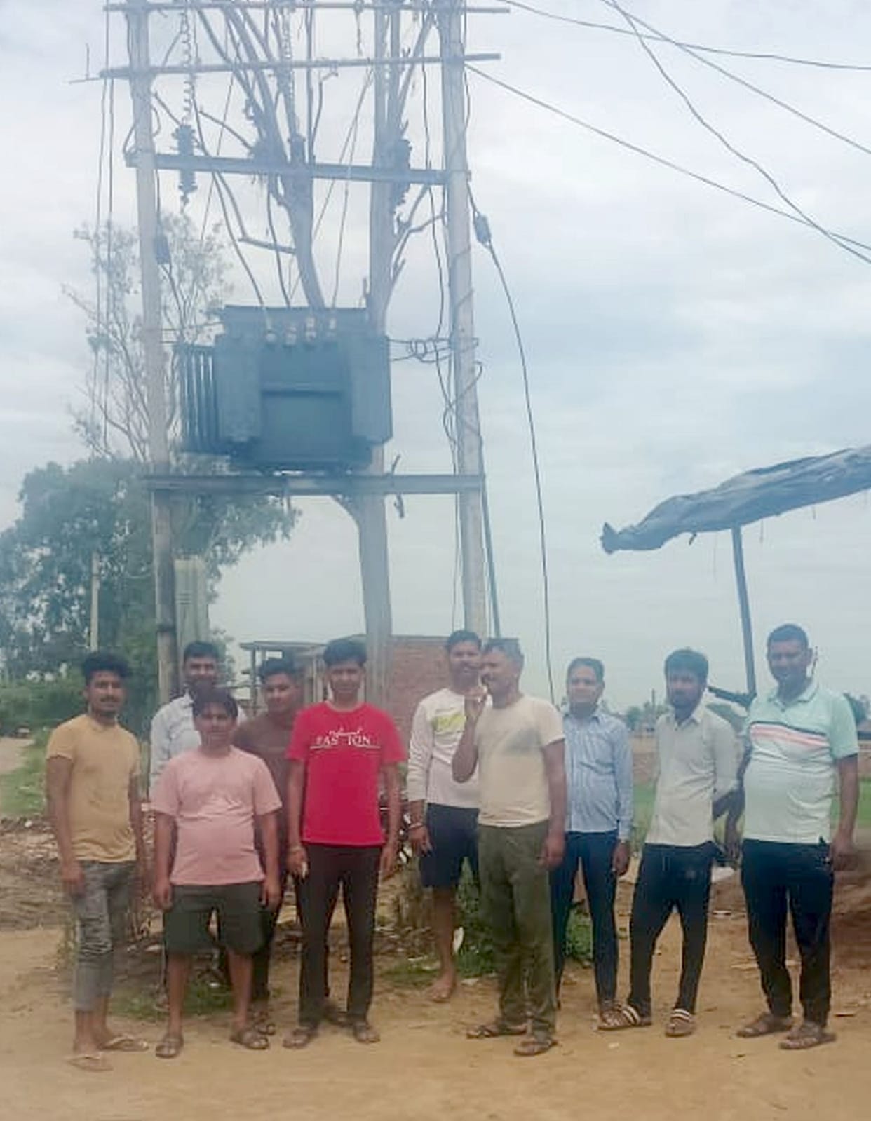 Electricity went off due to local fault, two lakh people faced problem