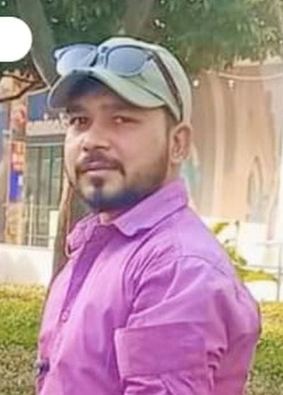 Liquor shop salesman's body found on railway track