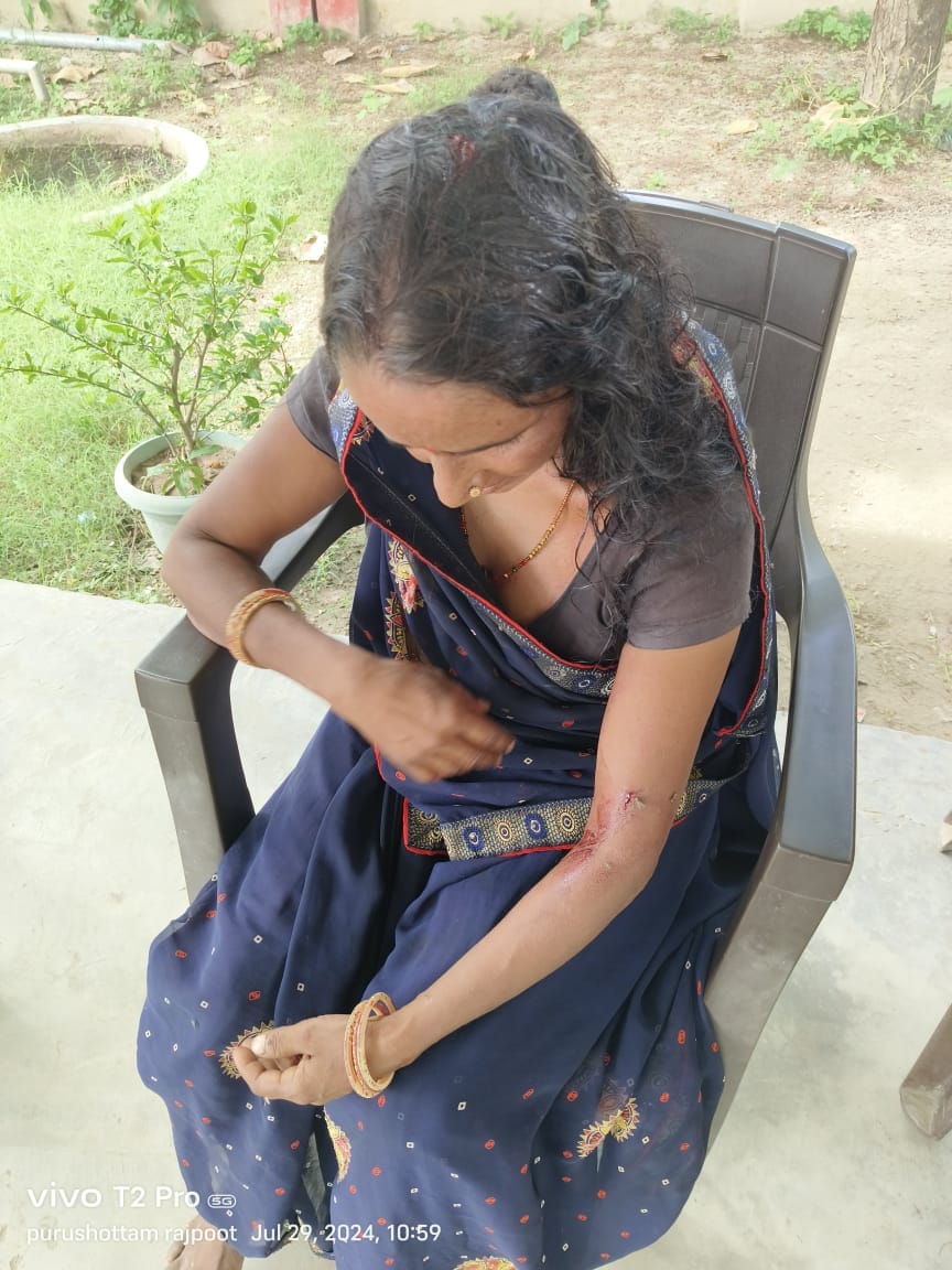 Even after sitting in the police station for seven hours, he was not sent for medical examination.
