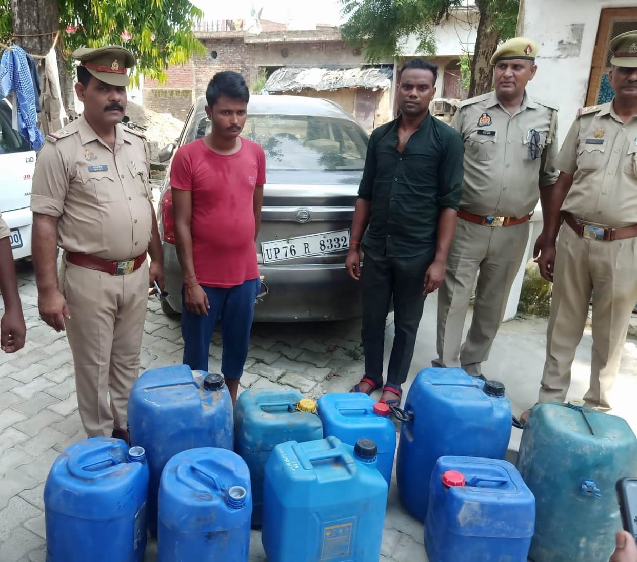 Two members of gang involved in extracting diesel from vehicles caught