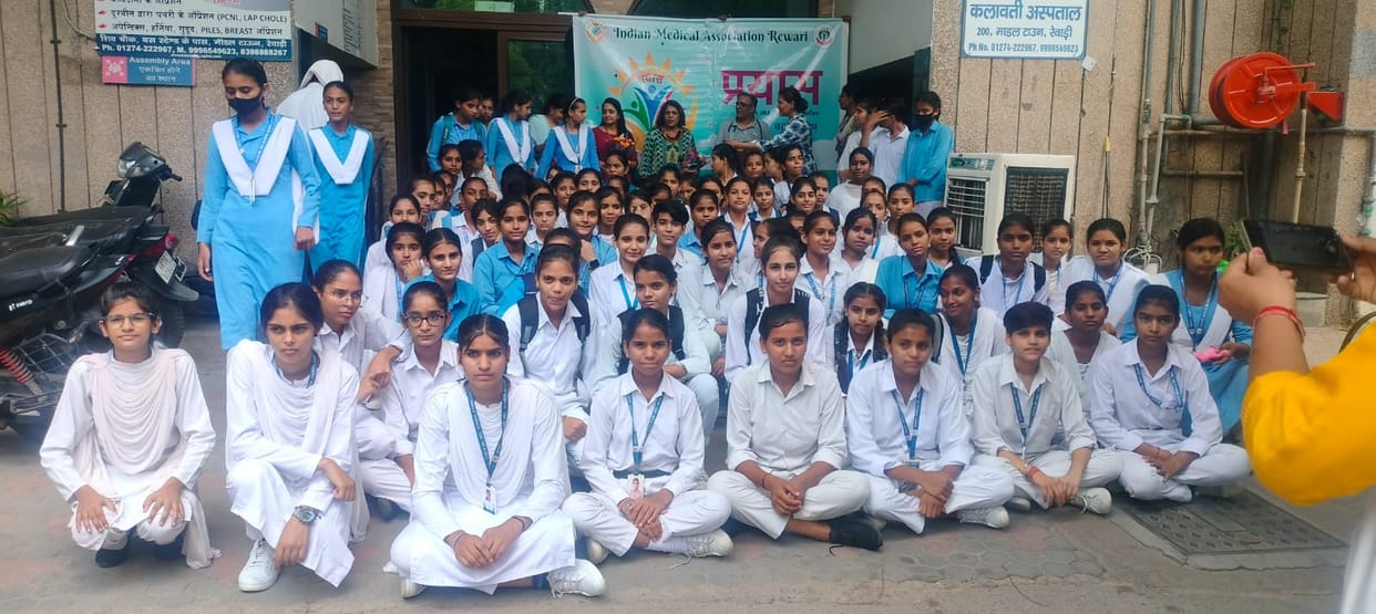 Students of Government Girls School Bawal learned to give CPR.