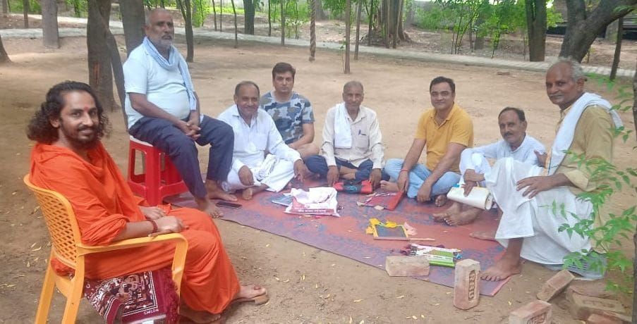Trust meeting regarding the work of Samadhi of Brahmachari Krishnanand Maharaj