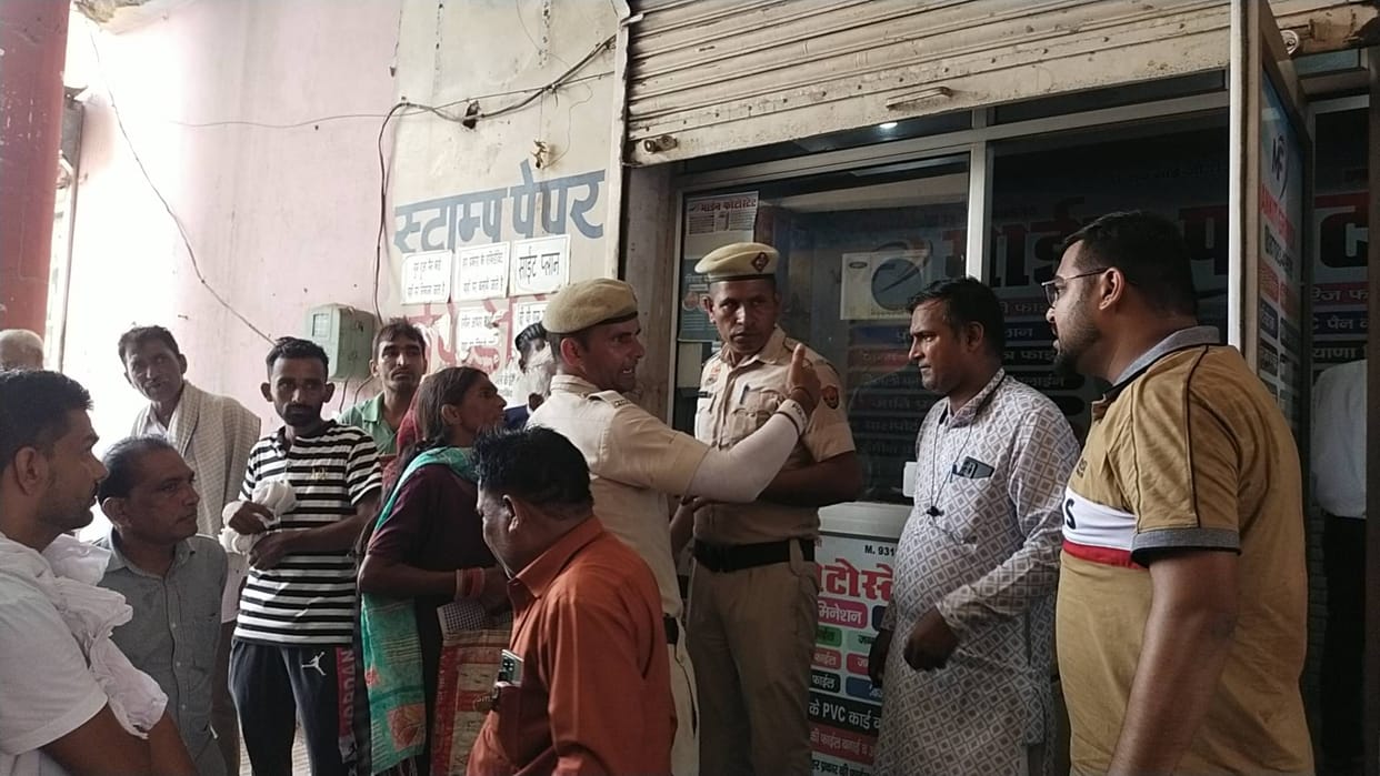 Uproar at CSC center, shopkeeper accused of slapping