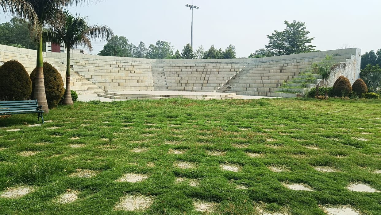 Nalagarh's heritage park is deteriorating due to neglect