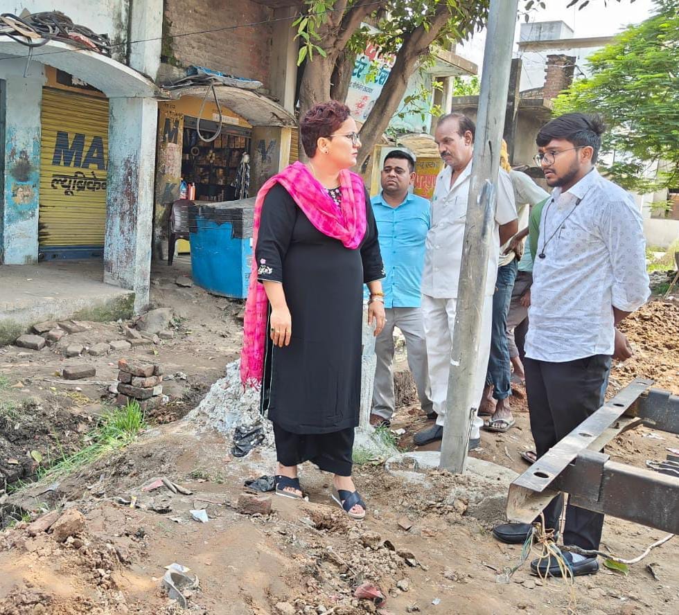 ADM found garbage overflowing in the city, stopped the salary of the sanitation inspector