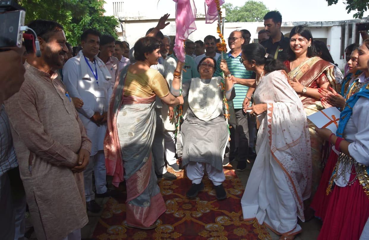 130 government school buildings will be ready and handed over in the next 15-20 days: Seema Trikha