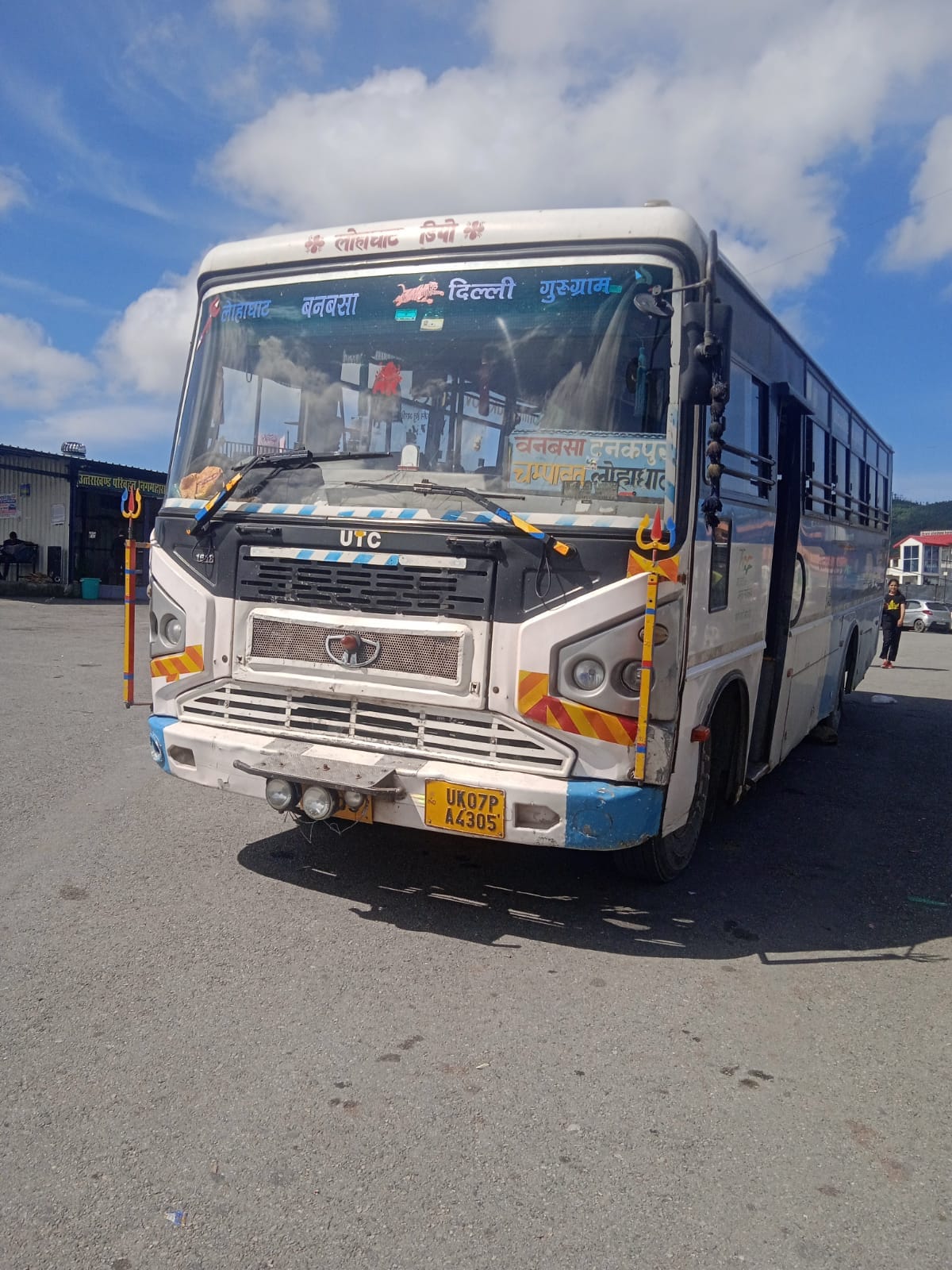 Roadways bus malfunctions, passengers upset