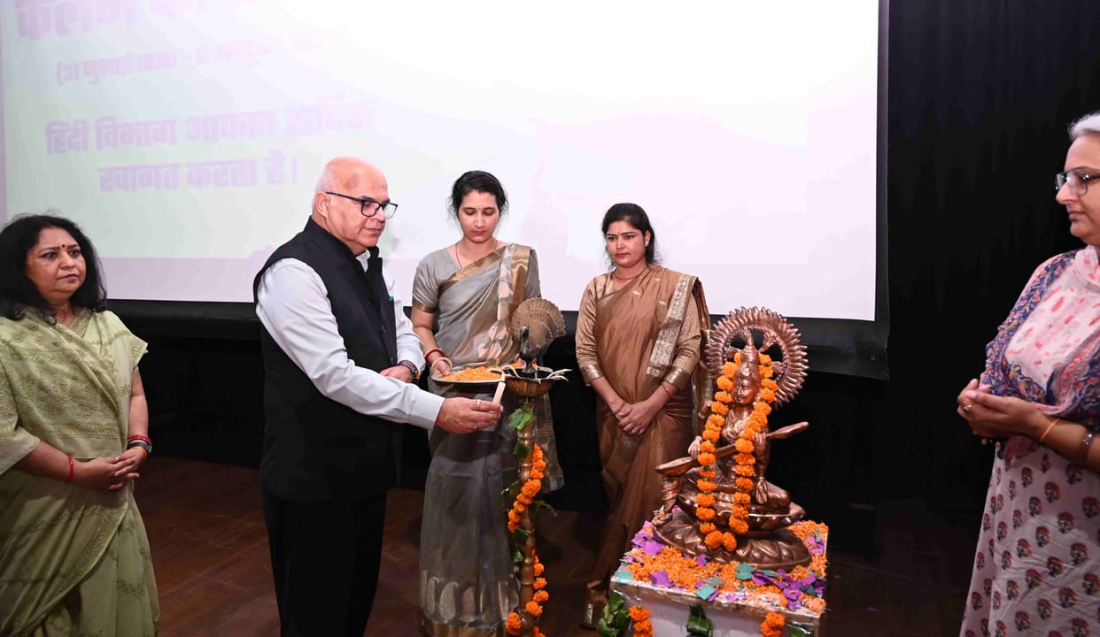 Students gave presentation on Premchand's story lesson
