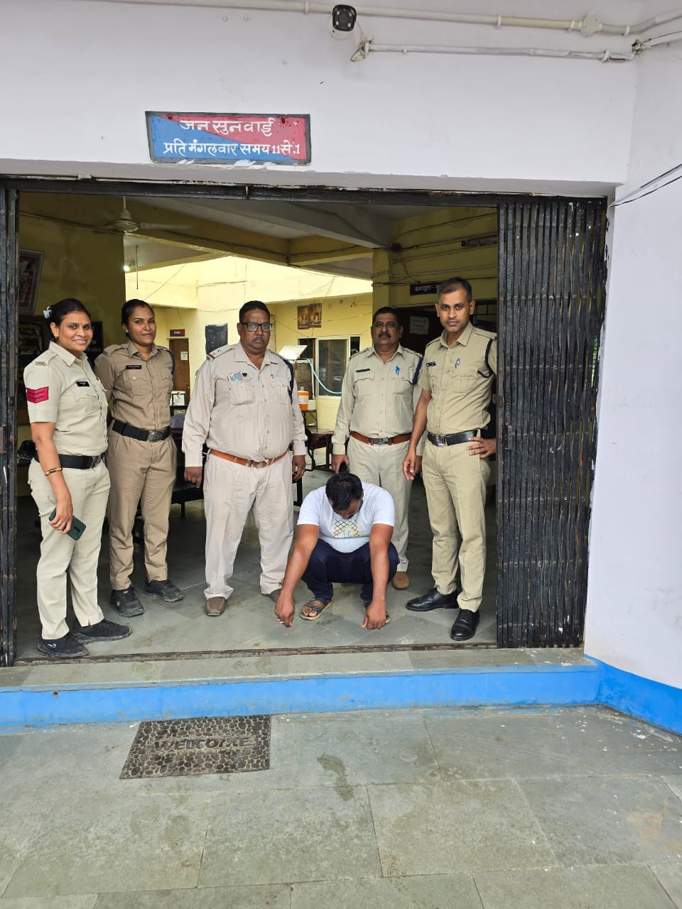 Police Arrest Riot Accused In Four Year Old Case, He Tried To Run Away At Bus Stand