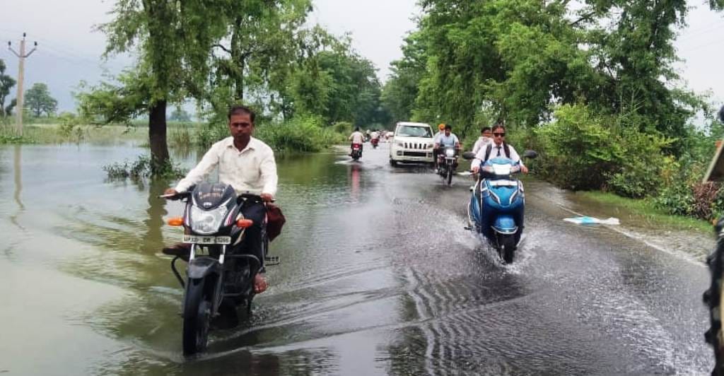 Water rises again on Palia road filled with rain